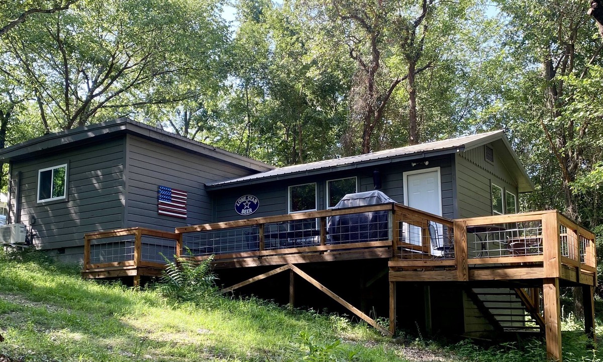 Tia Juana Cottage | 1 mile to Disney. 5 minutes to Grand Lake. Totally remodeled!