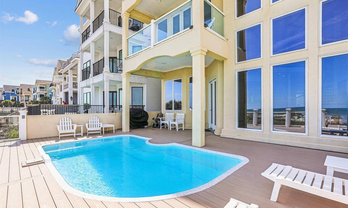 Palmetto Dunes House | 12 Collier Beach, Oceanfront, Pool, Great for Large Groups, Free Golf, Oceanfront
