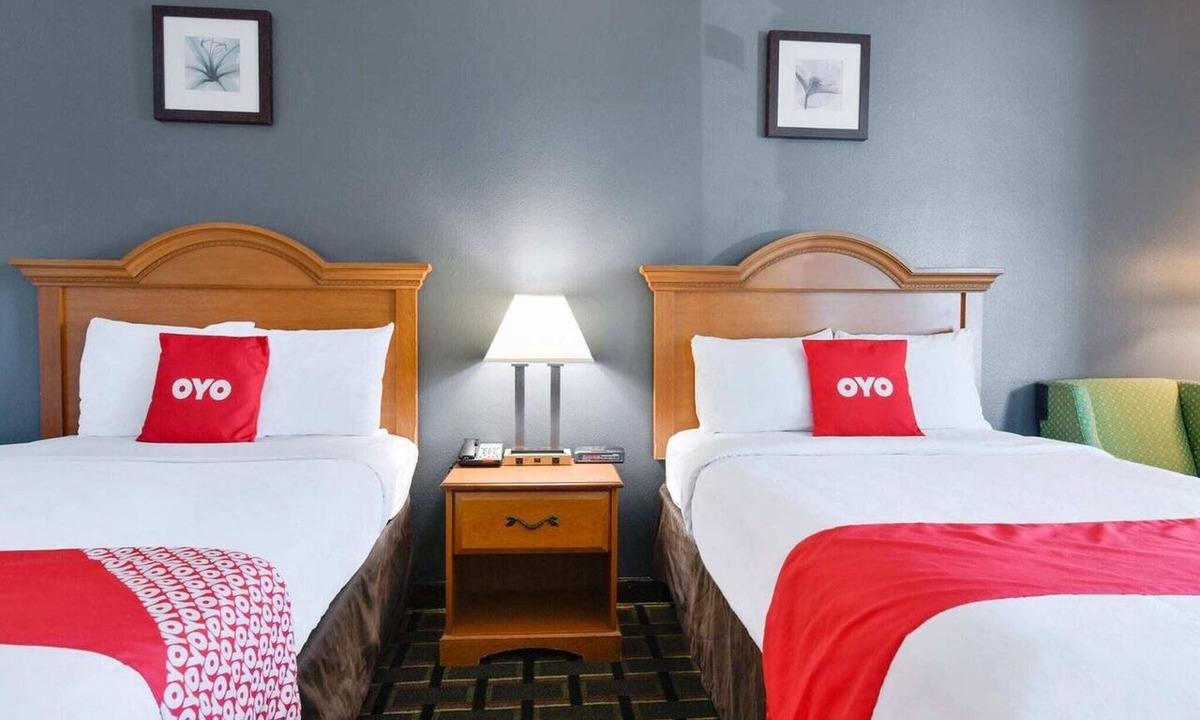Lake Park Apartment | 2 Full Bed | Smoking