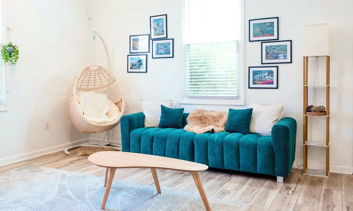 Thunderbolt Apartment | 2BR Boho Chic Duplex・Near Tybee Island ・Savannah