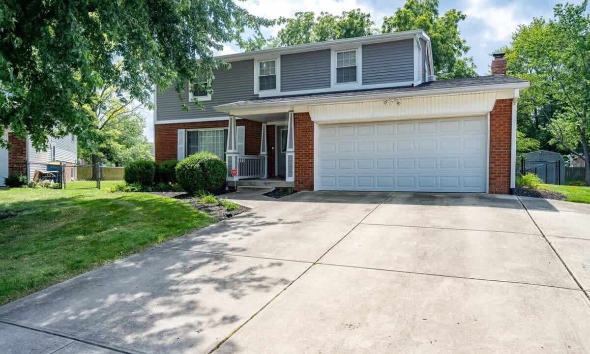 Acton House | 4BR w/Pool Table & Game Room, Near DT, Sleeps 11