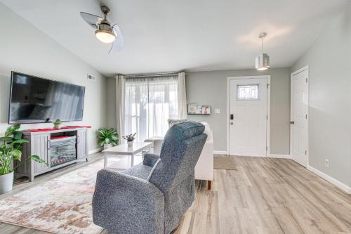 Beavercreek House | 5 Mi to The USAF Museum: Dayton Home, Walk to Park