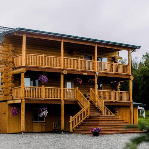 Palmer Cabin | Alaska Knotty Pine Whole Building