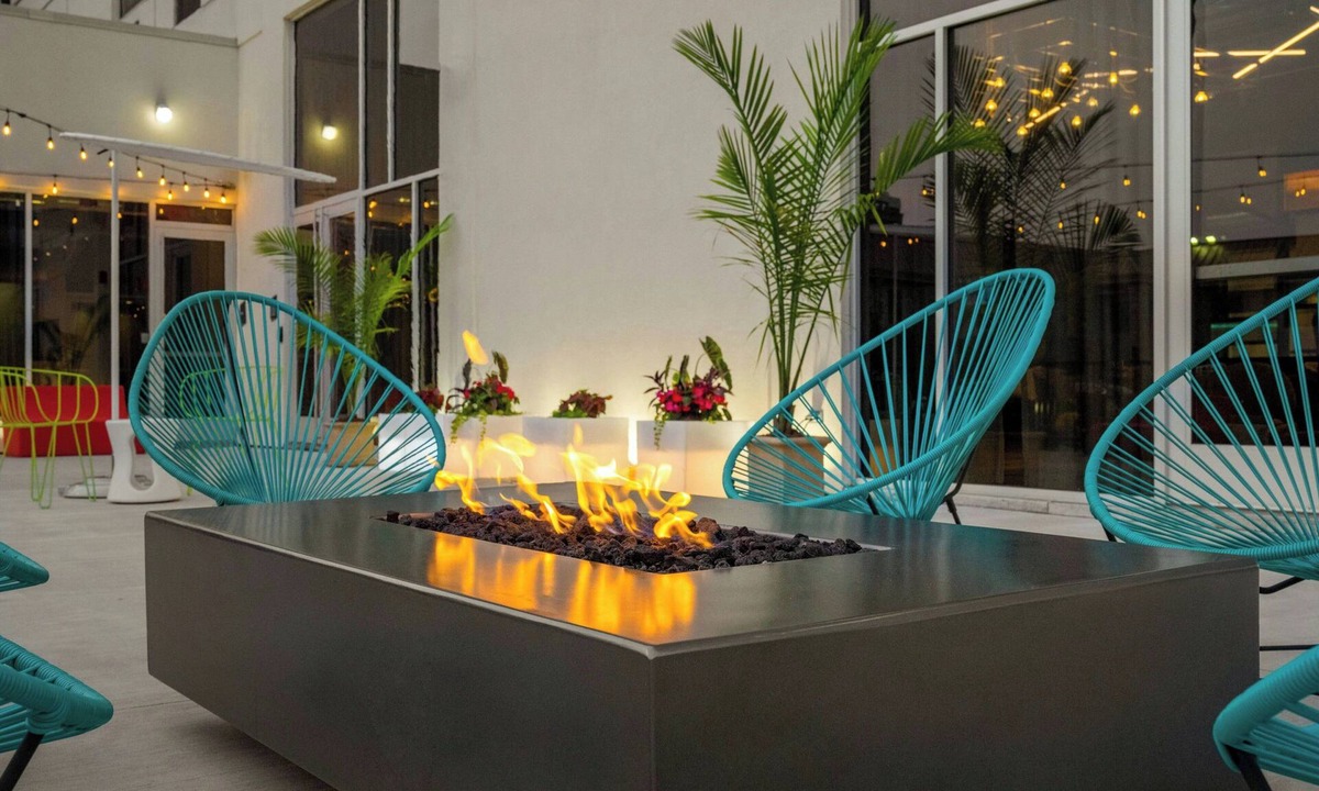Rolling Meadows Hotel | Aloft by Marriott Chicago Schaumburg