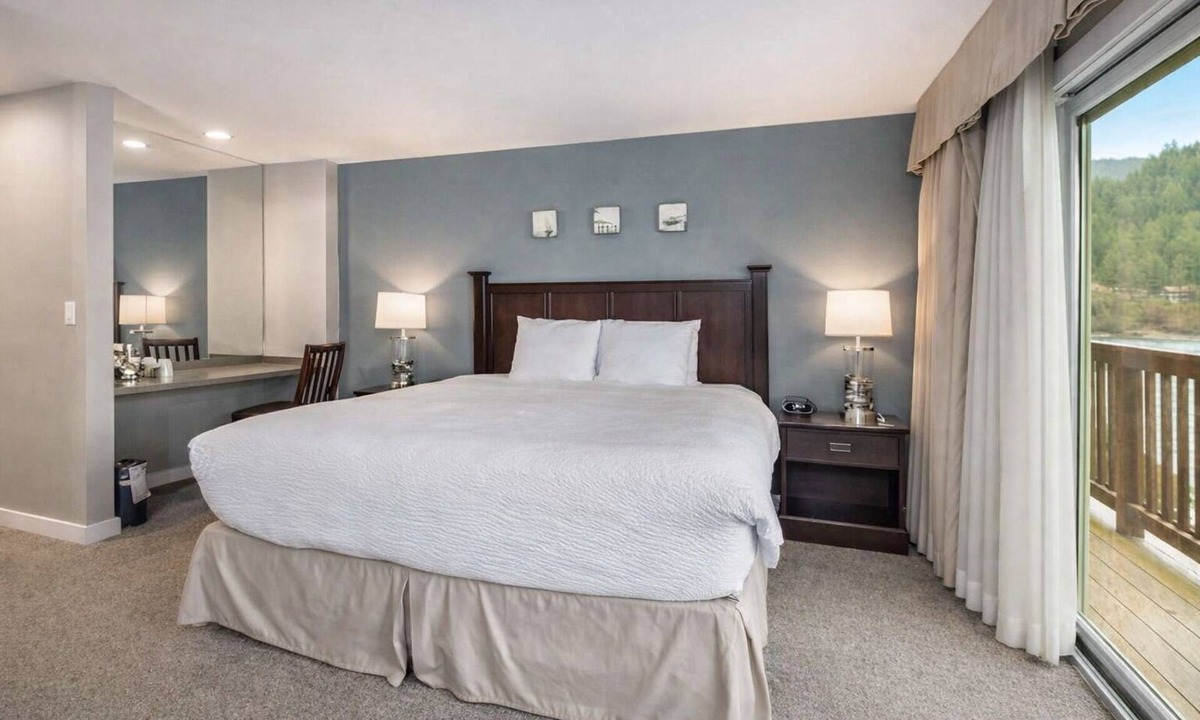 Rosario House | Bayside Waterfront King Ocean Views King Bed Pool