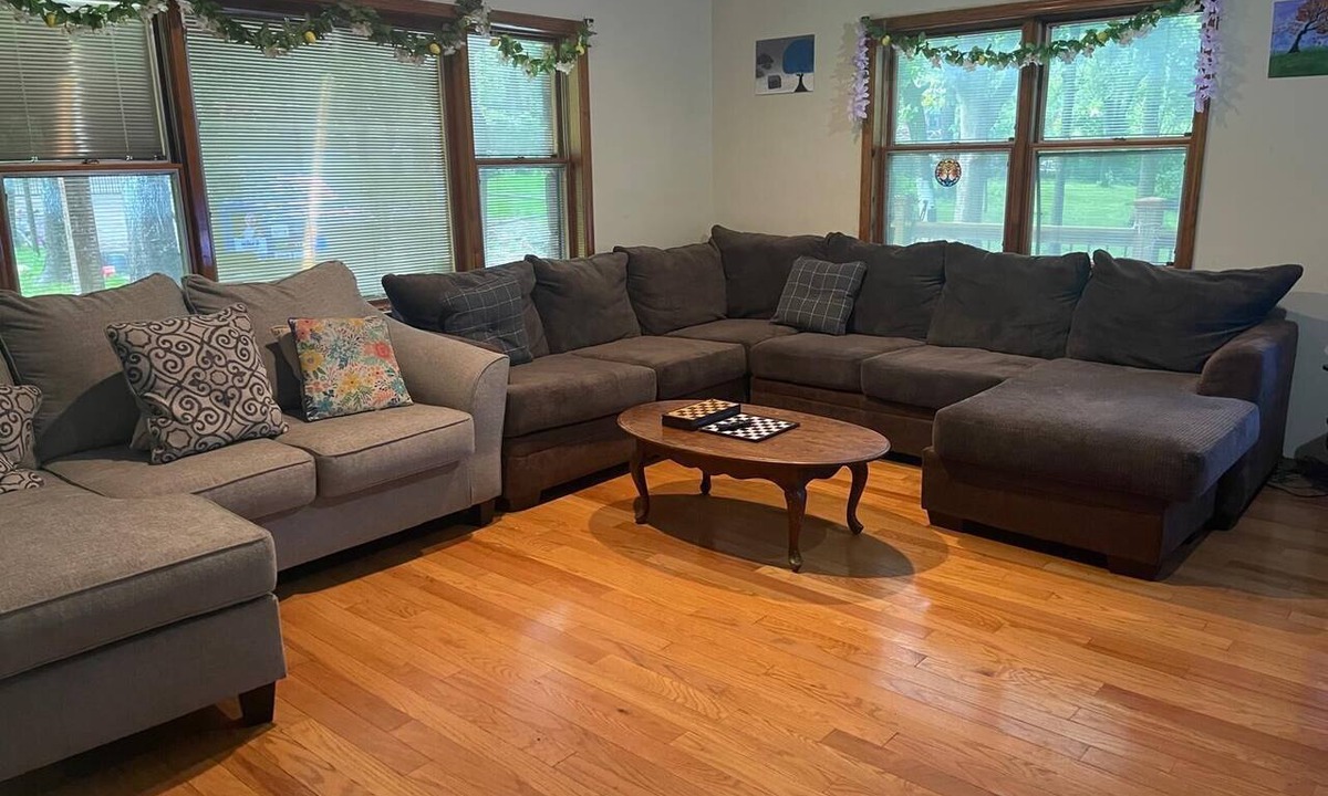 Doling House | Beautiful Resort home @ I-44 Springfield near to Kansas Express way