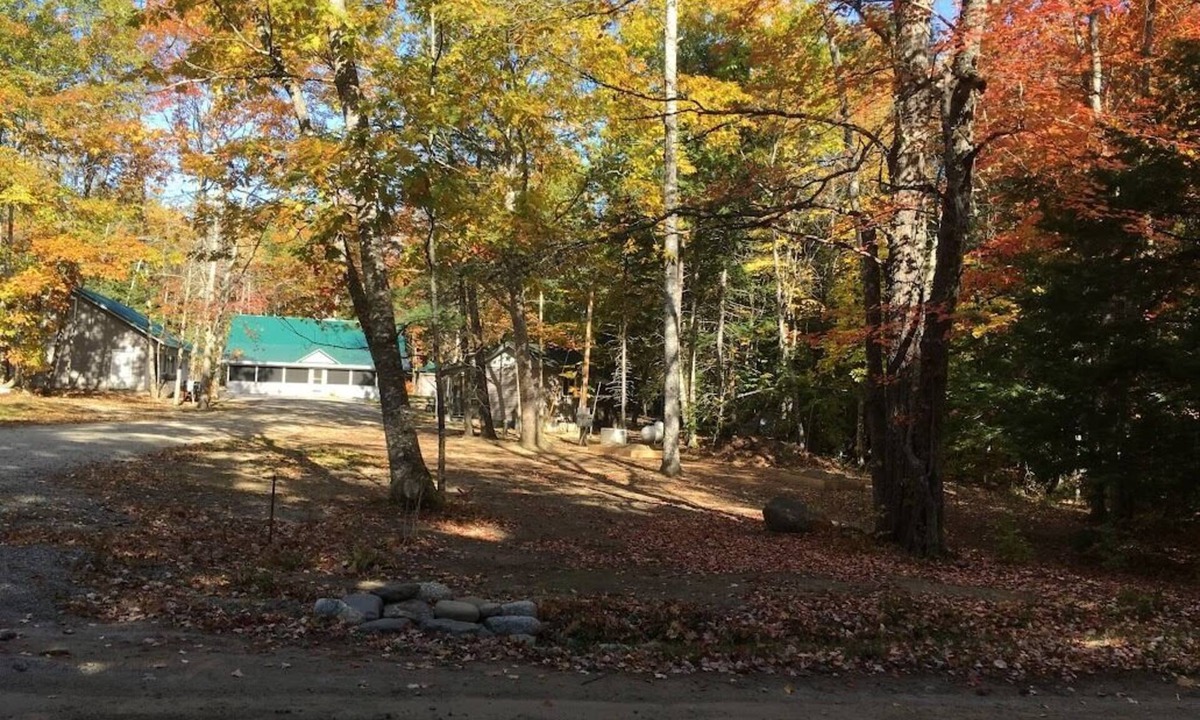 Dedham Apartment | "Bob's Hideaway"