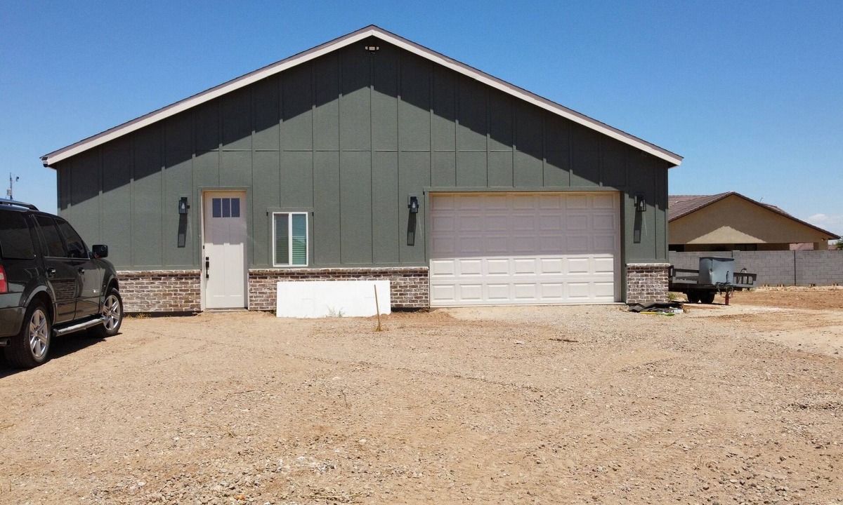 Waddell House | BRAND NEW PRIVATE CLEAN QUIET Casita in Waddell country living next to city life