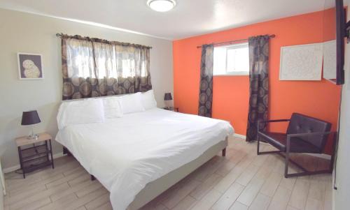Twin Lakes Apartment | Bright & Spacious Upper Unit with Two Bedrooms in Denver