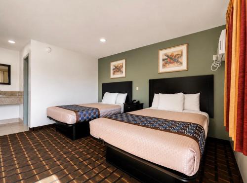 Ada Hotel | Budget Inn Ada