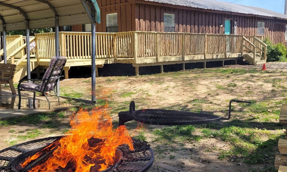 Beech Grove Cabin | Cabin on Current River- on the water, private dock!