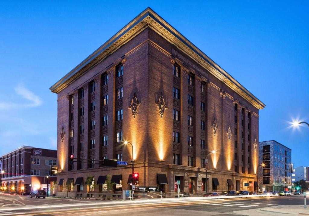 Downtown East Hotel | Canopy by Hilton Minneapolis Mill District