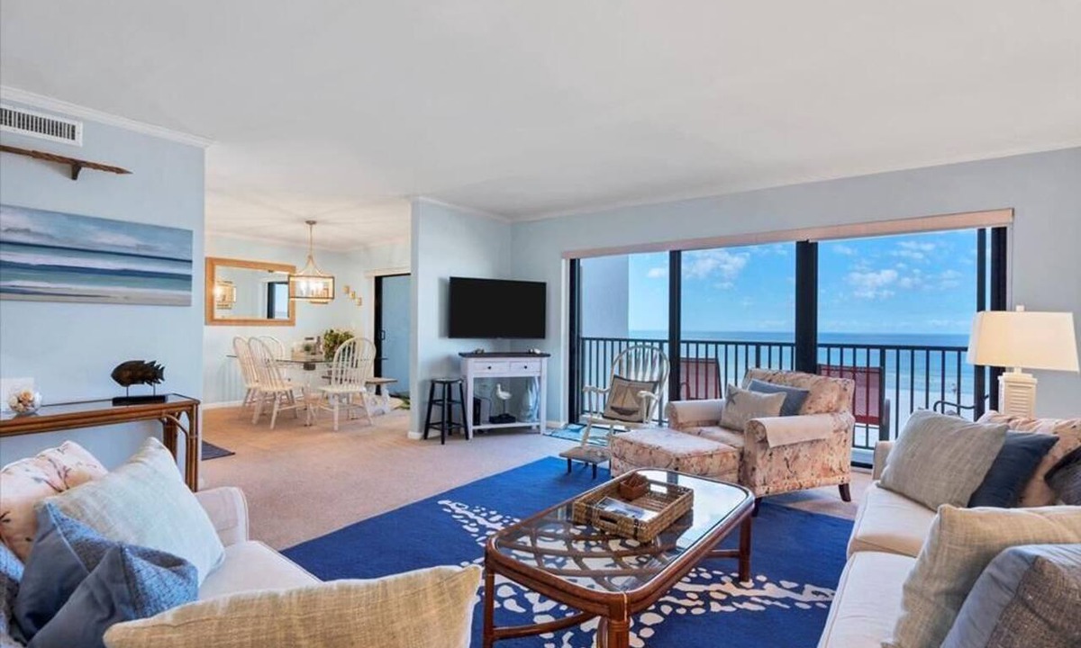 Boca Grande Condo | Charming 2 Bedroom Sea Oats - 211 in Boca Grande, perfect for a relaxing getaway.