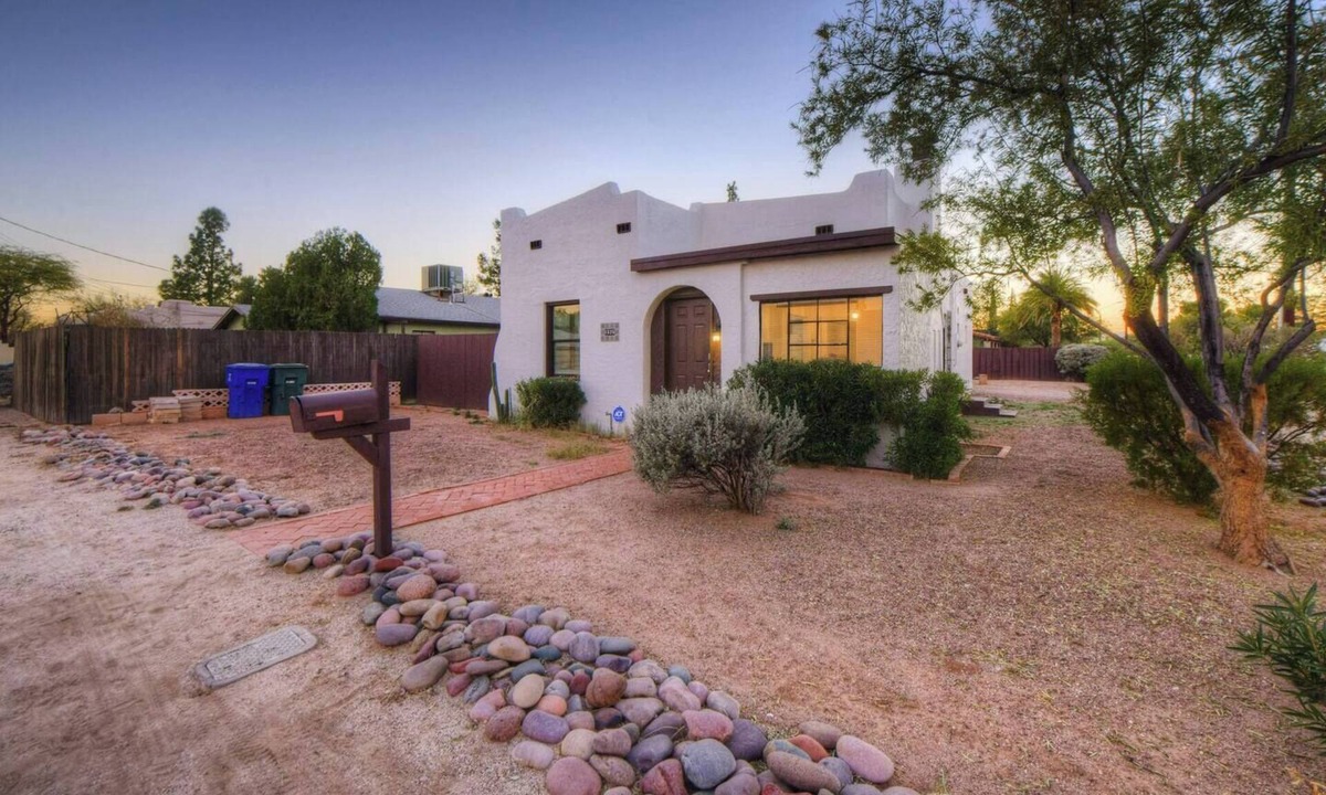 Palo Verde House | Charming Spanish Style Vintage Casita