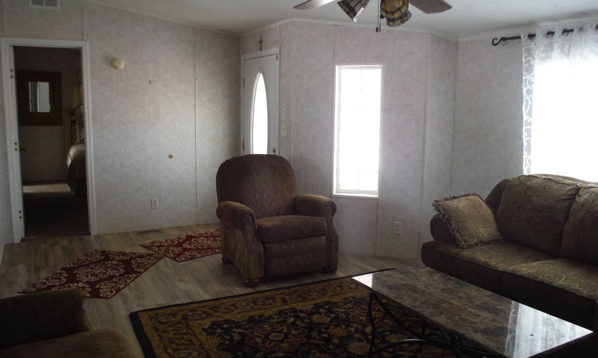 Apache Junction House | Clean, quiet 3-bedroom home in Apache Junction, Az