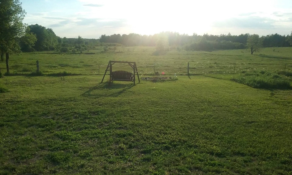 Brook Park House | Country setting, rolling hills #1 at Beach Mirage Suites