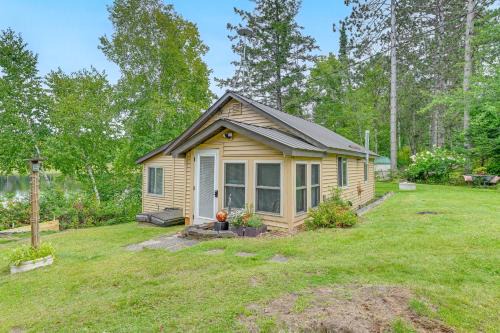 Westboro House | Dock & Lake Access: Cabin 4 Mi to Ice Age Trail!