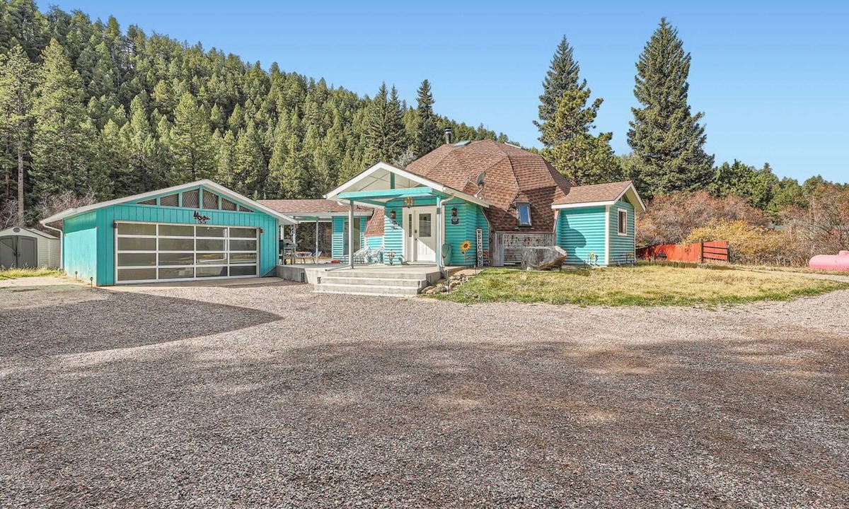 Bailey House | Dome, Tiny Home & Den | Riverside Oasis