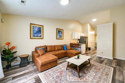 Greenville House | Easy ECU Access: Quiet Modern Home w/Patio!