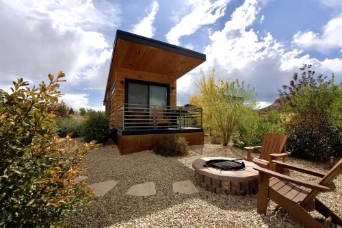Escalante House | Escalante Escapes Prickly Pear- Bunk Escape