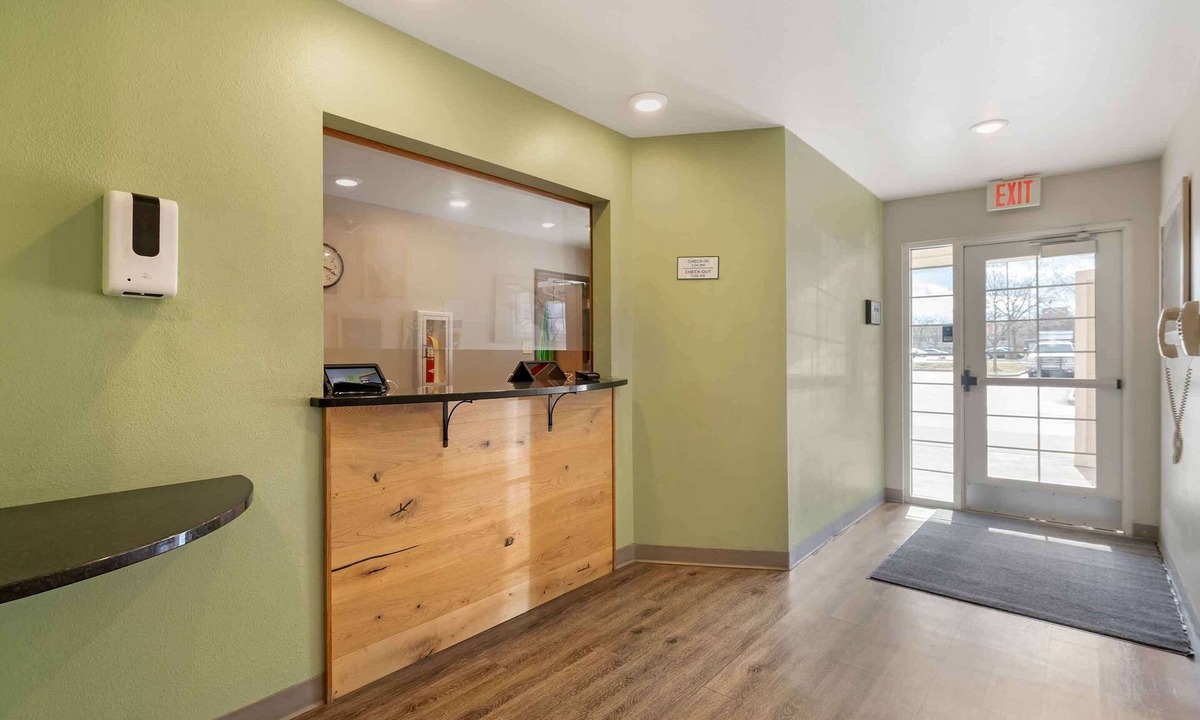 Florence Hotel | Extended Stay America Select Suites - Cincinnati - Florence - Airport