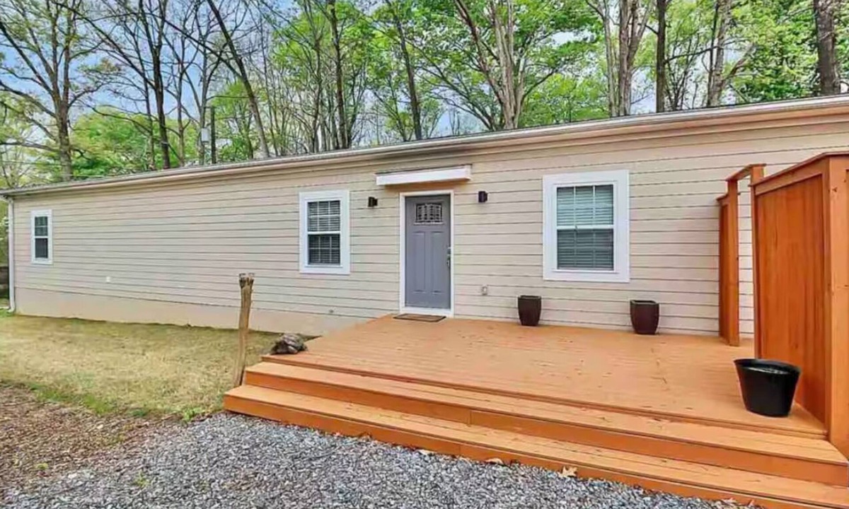 Fort Mill House | House in the woods
