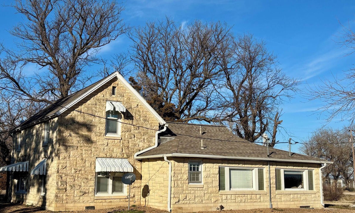 New Cambria House | Hunt Here!