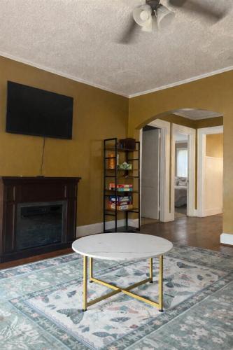 Kings Mountain House | Kings Mountain Cozy Cottage