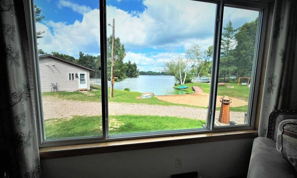 Phillips Cabin | Lakeside, Long Lake Cabin 5