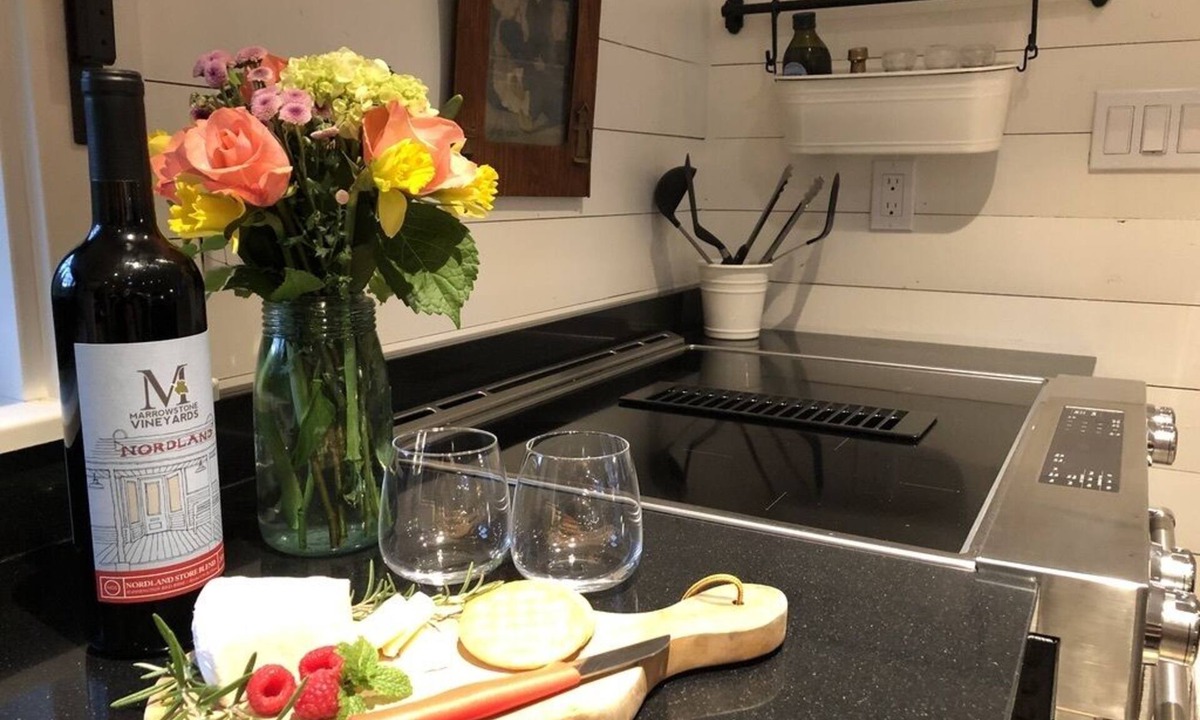 Nordland House | Marrowstone Cottage - Amazing Scow Bay View