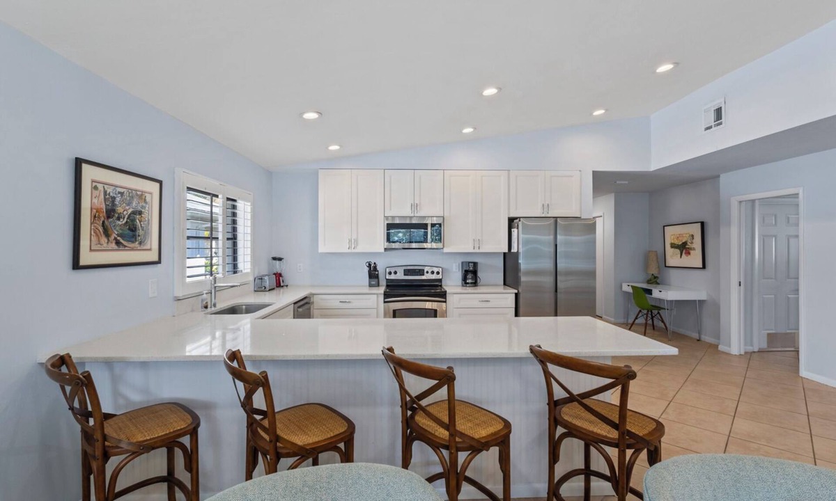 Naples Park House | Milano Vacation Rental: Newly Renovated 3-BR Home with Private Pool, Hot Tub, and Pet-Friendly Front Yard. Minutes from Vanderbilt Beach