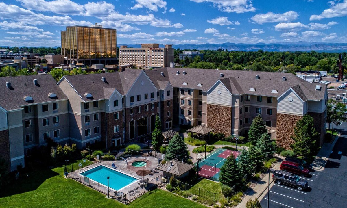 Glendale Apartment | Mobility Accessible Suite w/Free Breakfast + Pool
