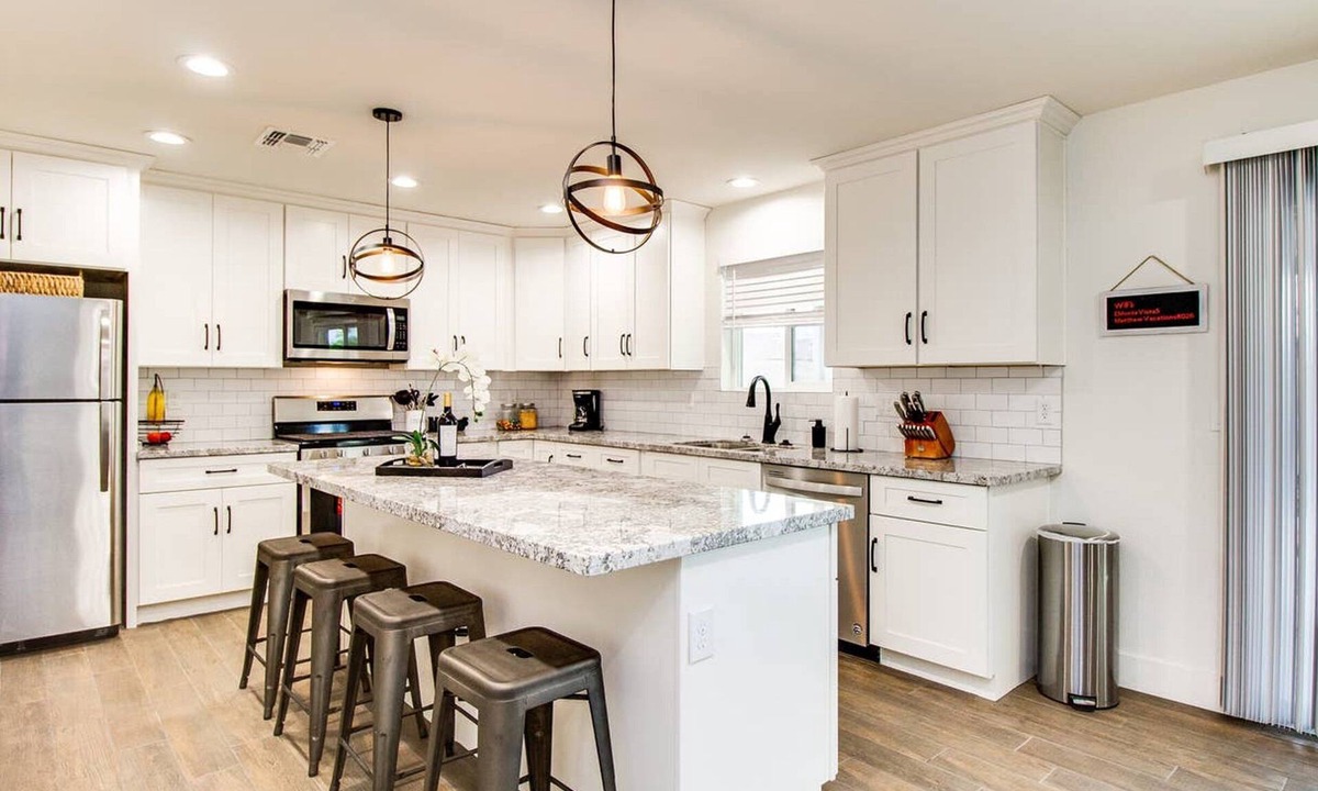 South Scottsdale Villa | Modern Comforts Near Old Town Scottsdale and Asu!