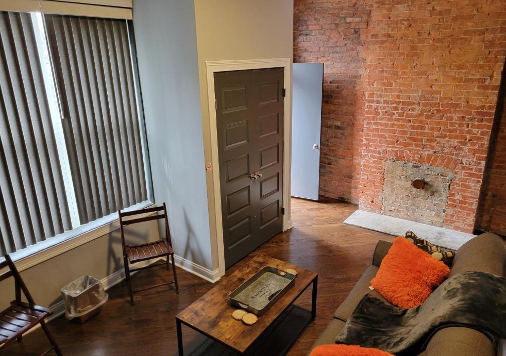 Corryville Apartment | Modern Rustic split level with balcony