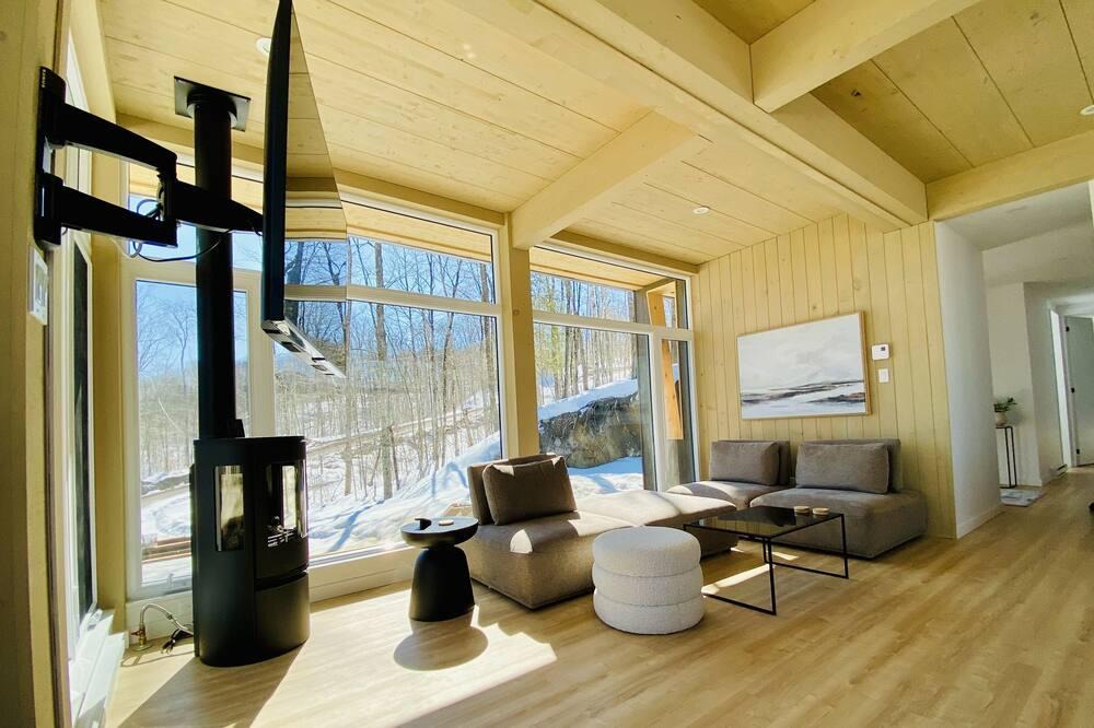 La Conception Cottage | Mountain view retreat in Mont Tremblant