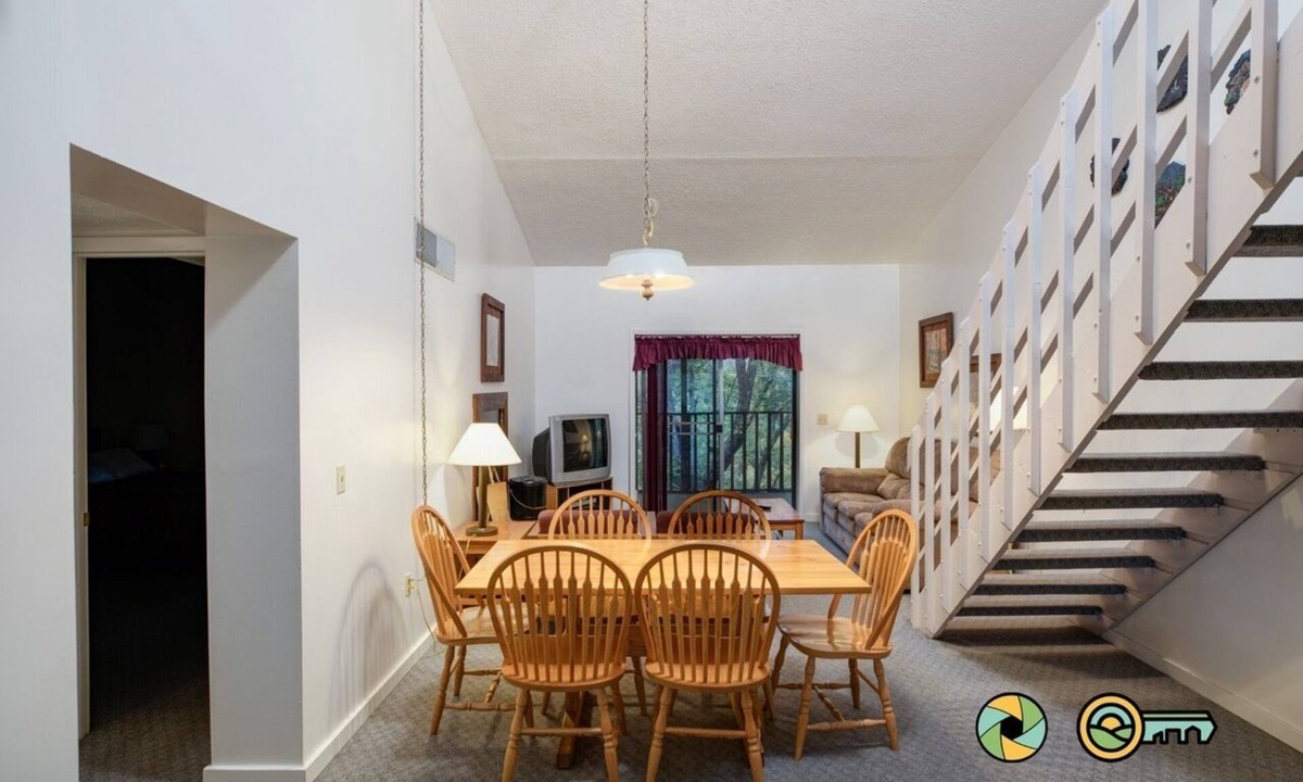 Basye Condo | Mountainside Retreat Condo (#1-301) | Top-level w/loft | Quiet & secluded