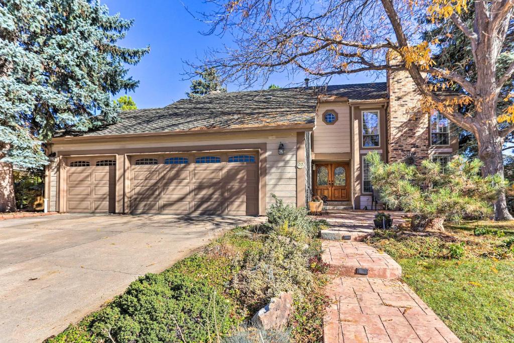 Englewood House | Near Shops & Eats! Centennial Home w/Sunroom