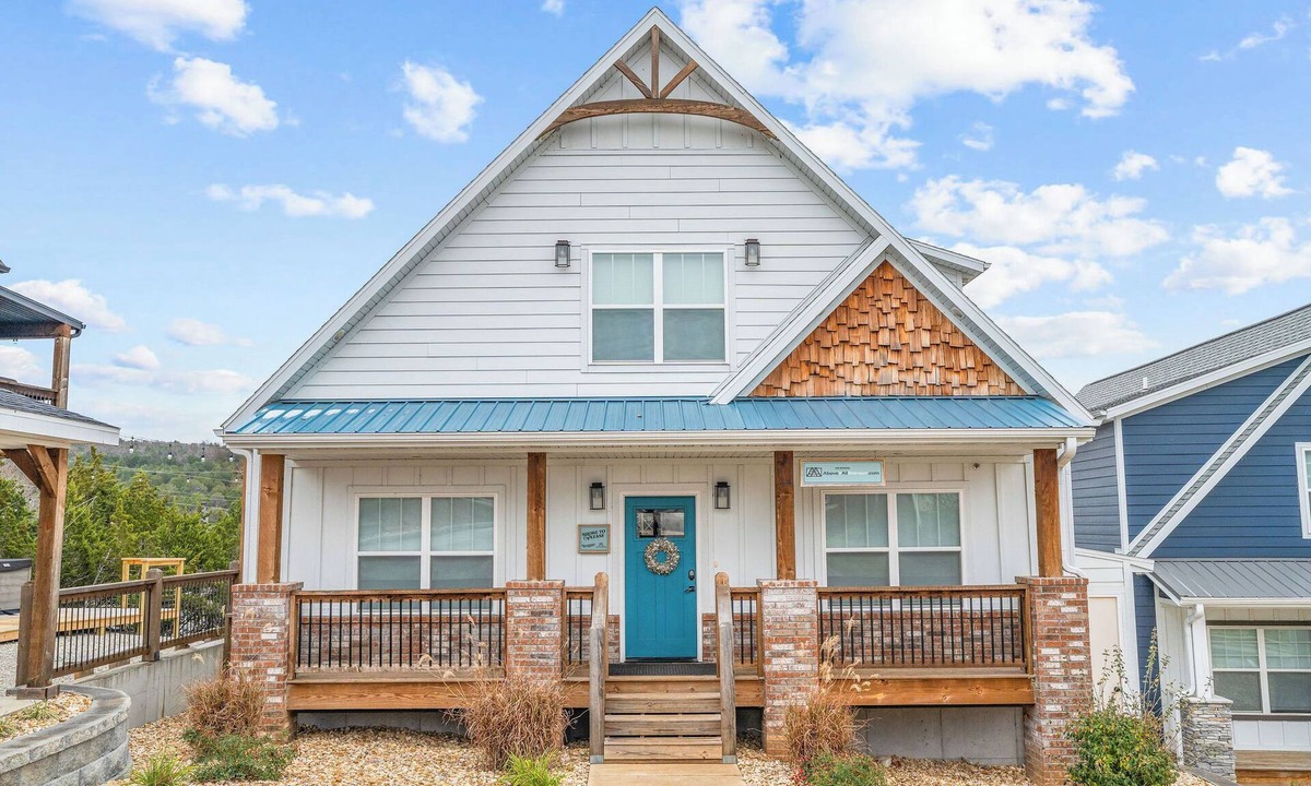Hollister House | Near State Park Marina with Game Room, Private Hot Tub, Golf Cart, Community Pools & Free Tickets!