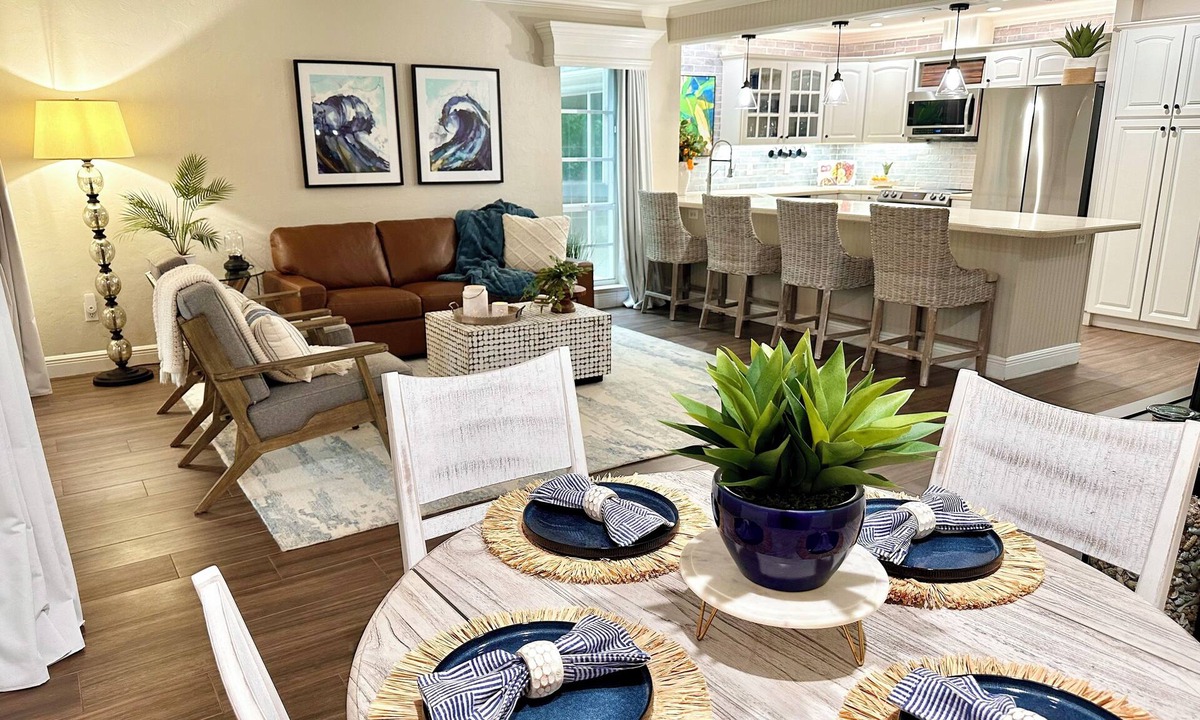 Royal Harbor House | Newly listed Waterfront Townhouse in Old Naples