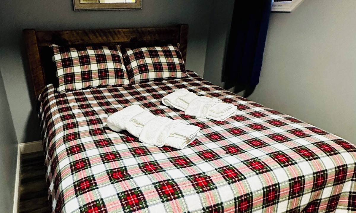 Lincoln Condo | Nordic Oasis Condo Resort MainStreetLincoln Pool Hot tub Full kitchen