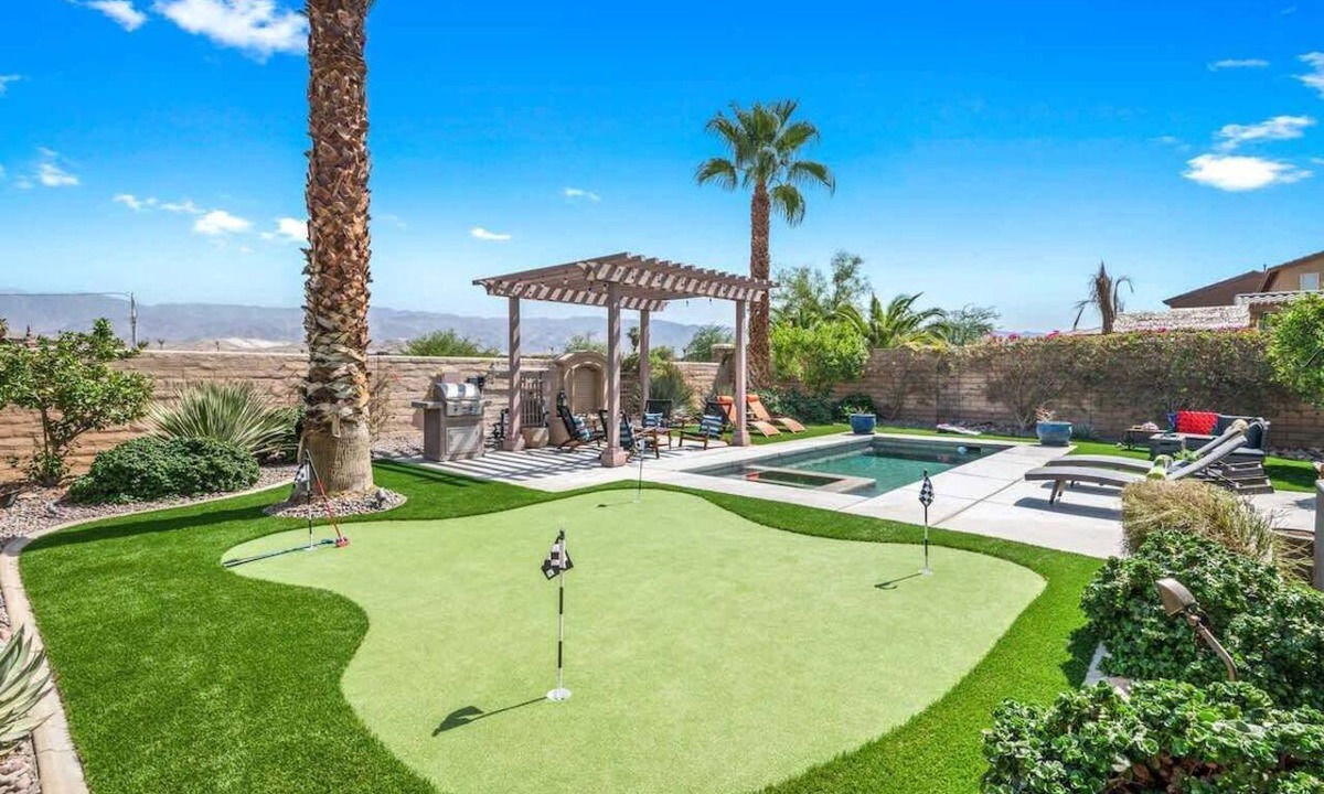 Terra Lago House | Oasis - Pool, FirePit, Putt-Putt, Coachella