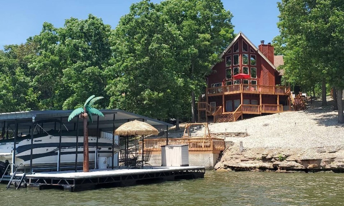 Stover House | Paradise At Proctor Cove