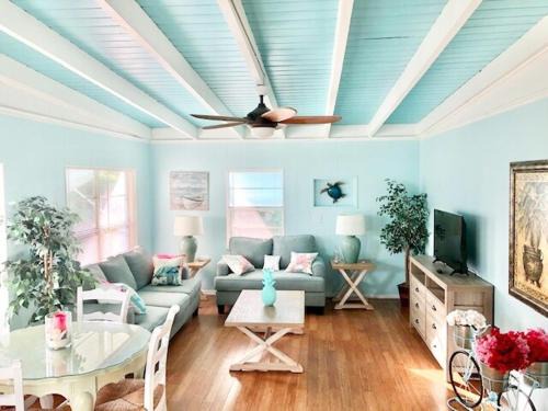 Jensen Beach House | Pineapple Cottage 2 bedroom