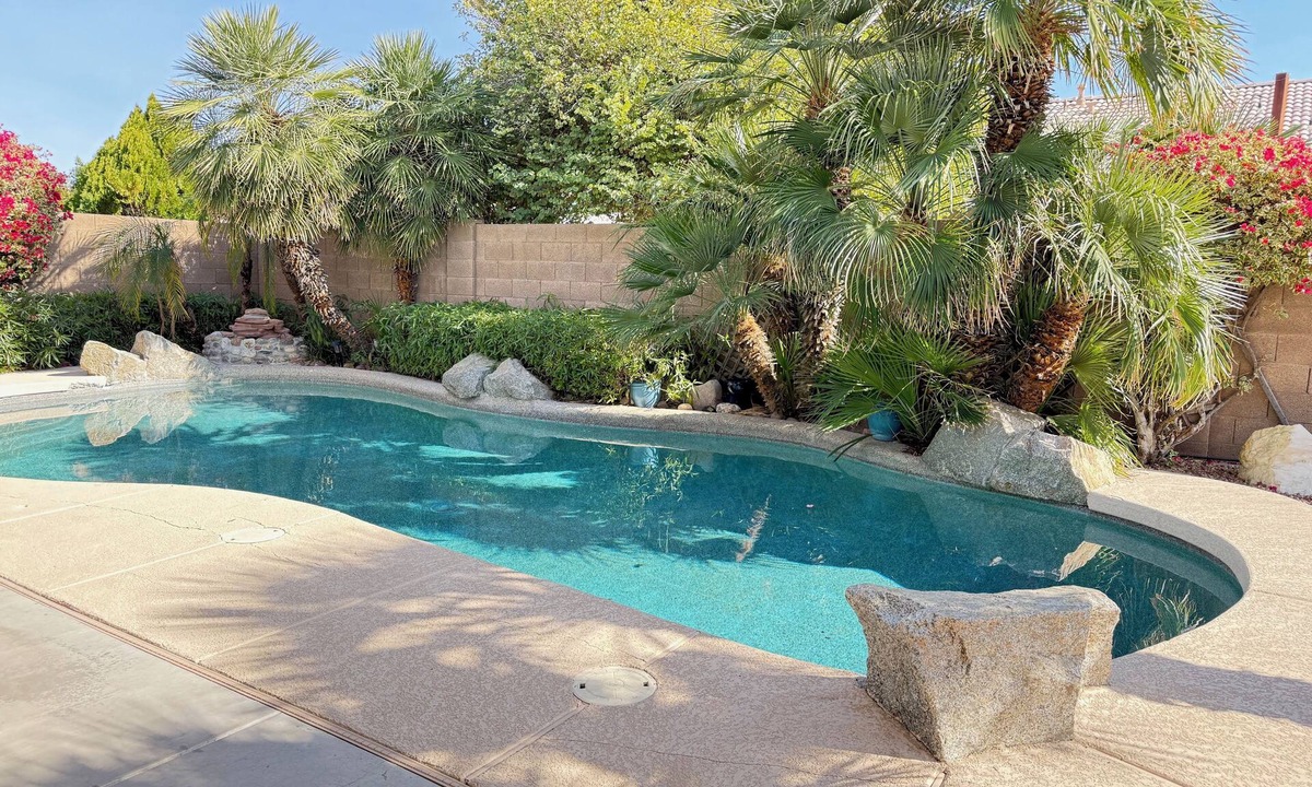 Pinnacle Hill House | Pinnacle Hill Oasis Vacation Rental Glendale AZ, Our Vacation Rentals are not just a vacation home, .