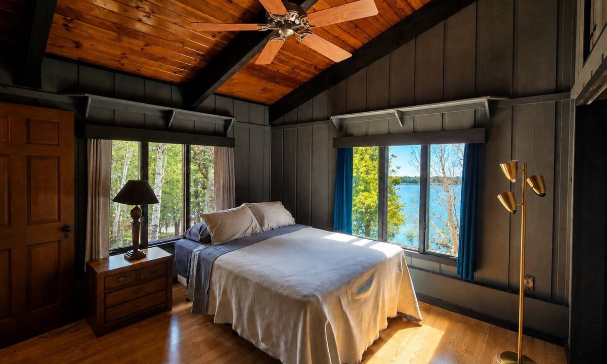 Ely Cabin | Private Architectural Waterfront Lodge on Eagles Nest #2