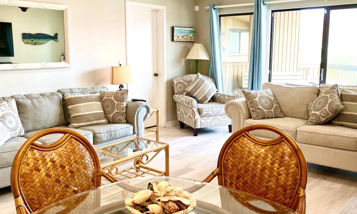 Butler Beach Condo | Relaxing getaway, with picturesque views, & a short walk to St. Augustine beach.