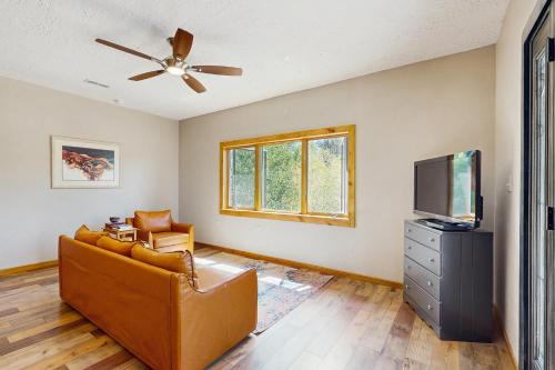 Bayfield House | Romantic Mountain Retreat Near Vallecito Lake!