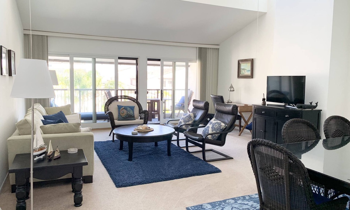 East Mesa Condo | Santa Barbara Condo-walking distance to Leadbetter Beach