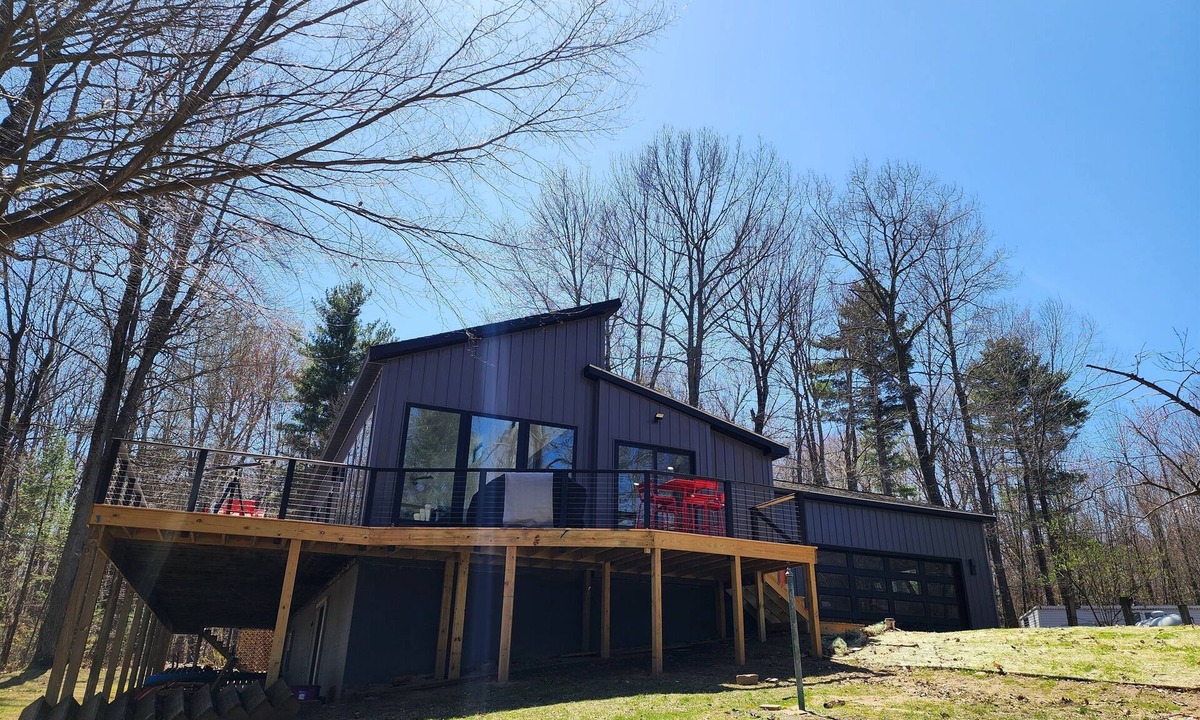 Walkerville Cabin | School Section Lake View 3-Bedroom Walkerville