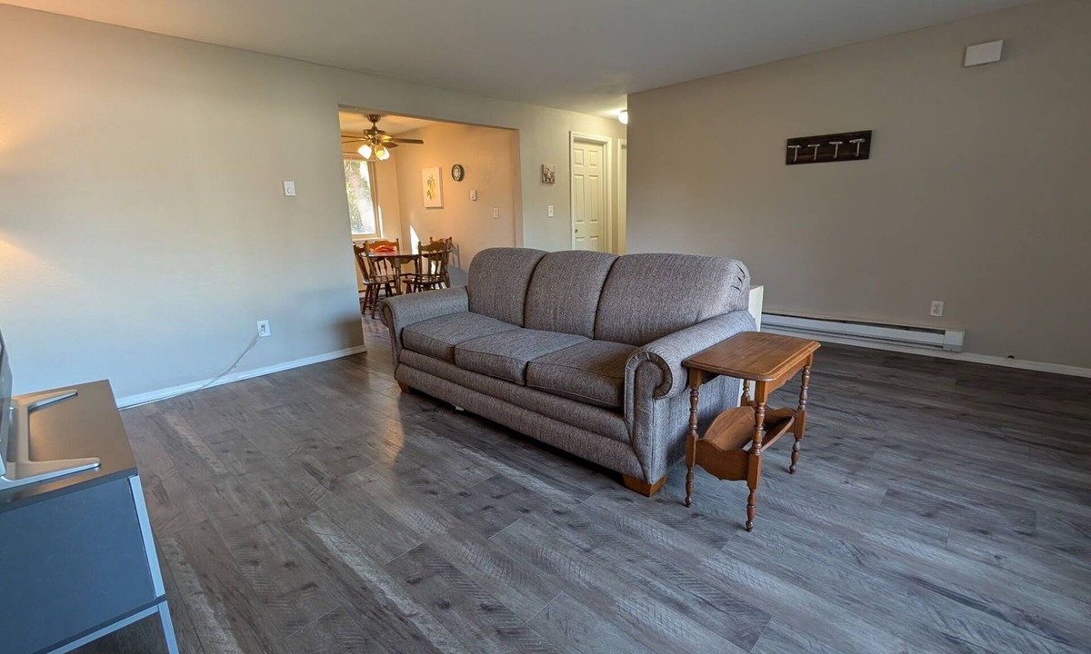 Fort Lewis House | Serene 2-bedroom townhome in charming Spanaway perfect for relaxing